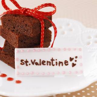 Valentine's Day cake wallpaper