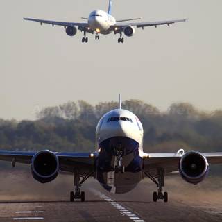 B777 phone wallpaper