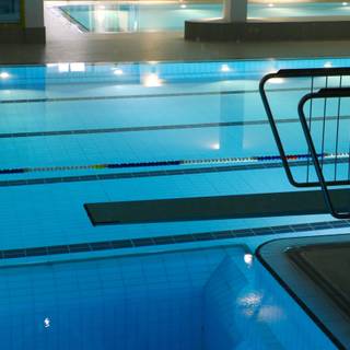 Diving board wallpaper