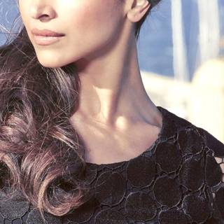 Mobile HD 1080x2340 actress wallpaper