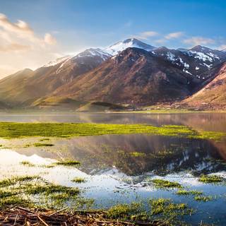 Nice mountain lake wallpaper