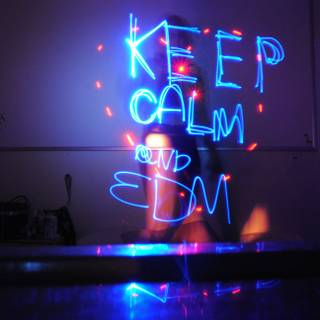 EDM desktop wallpaper