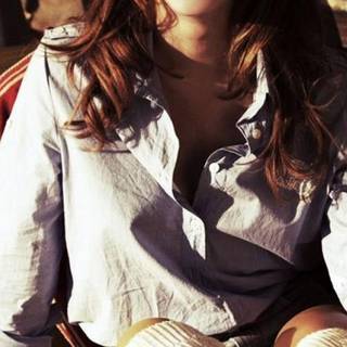 Emma Watson Android wallpaper