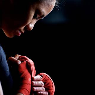 Women boxer wallpaper
