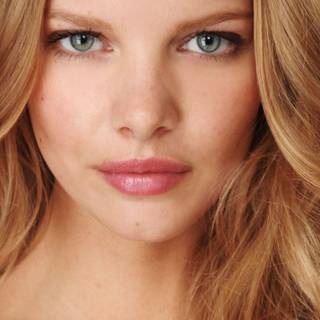 Women blue eyes close up wallpaper