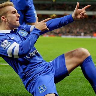 Immobile HD wallpaper