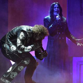 Ozzy Osbourne Ordinary Man wallpaper