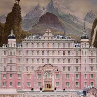 Phone Budapest wallpaper