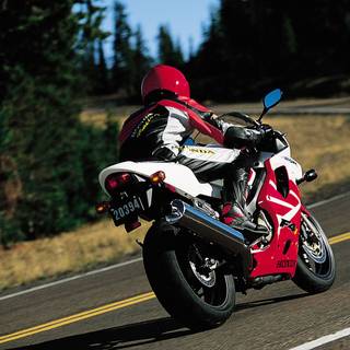 Honda CBR 600 F4i wallpaper