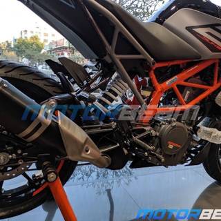 Duke 250 Bs6 wallpaper