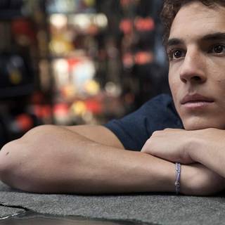 Miguel Herrán wallpaper