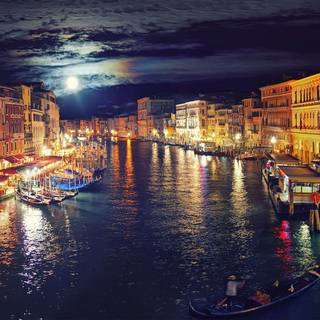 Evening on the canal wallpaper