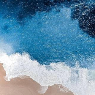 iPhone stock wallpaper