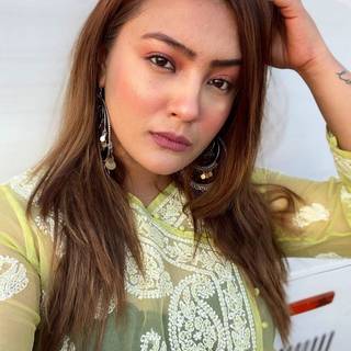 Tik Tok girl wallpaper