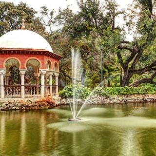 Gazebo pond wallpaper
