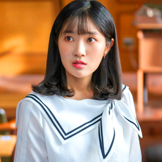 Kim Hye-yoon wallpaper