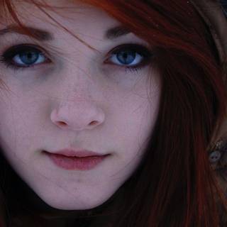 Eyes women wallpaper