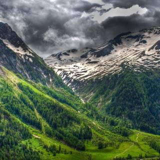 Swiss Alps spring wallpaper