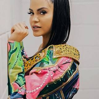 Natti Natasha iPhone wallpaper