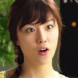 Seo Ji-hye wallpaper