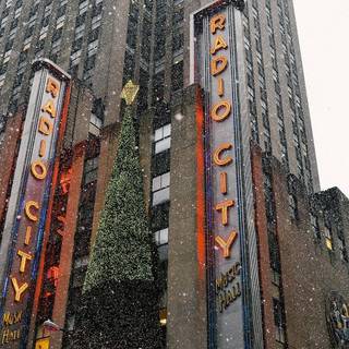 Rockefeller street wallpaper