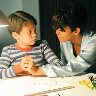 Extant Ethan Woods wallpaper