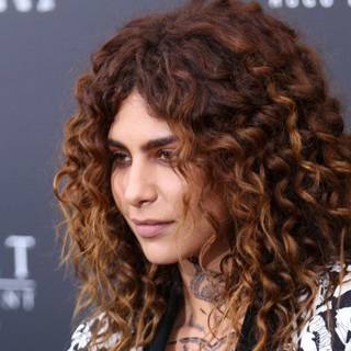 Nadia Hilker wallpaper