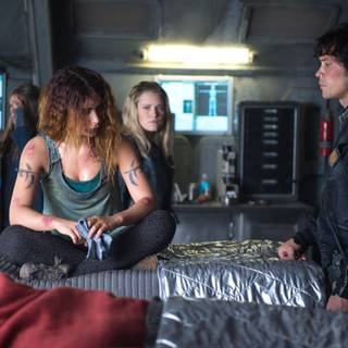 Nadia Hilker wallpaper