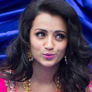 Trisha HD desktop wallpaper