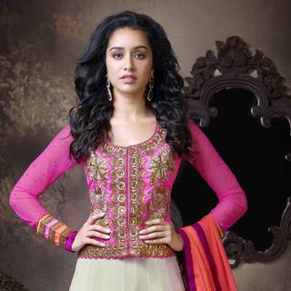 Shraddha Kapoor desktop wallpaper