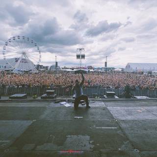 Ari Staprans Leff wallpaper