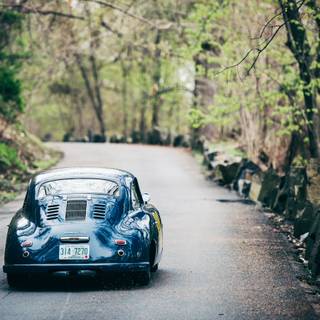 Vintage car laptop wallpaper