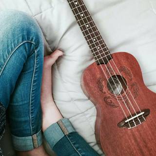 Playing ukulele wallpaper