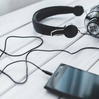 Headphones 4k wallpaper