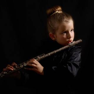 Girl and flute wallpaper