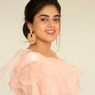 Siddhi Idnani wallpaper