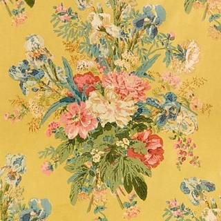 Light cream yellow floral vintage wallpaper