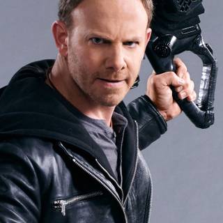 Fin Shepard wallpaper