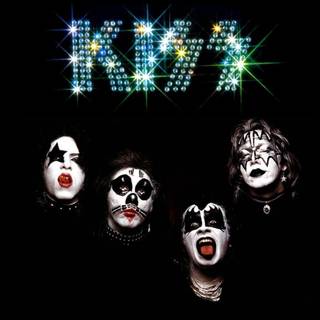 Kiss desktop wallpaper