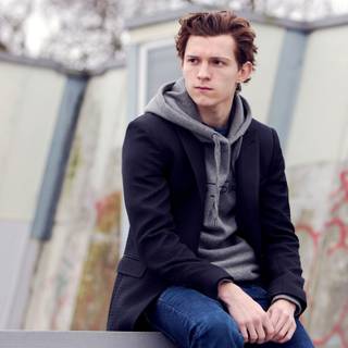 Tom Holland For desktop wallpaper