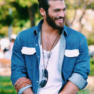 Can Divit wallpaper