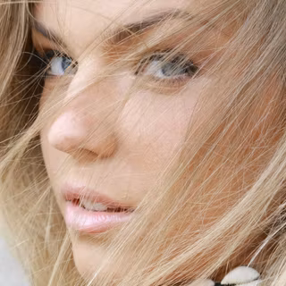 Close up face women wallpaper