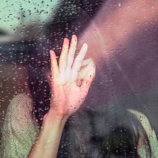 Broke heart by girl wallpaper