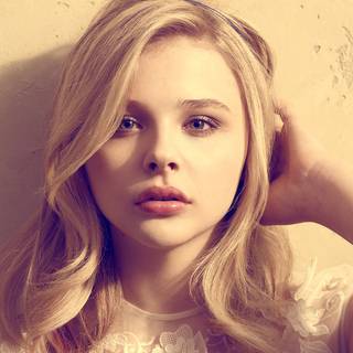 Actress iPhone X HD wallpaper