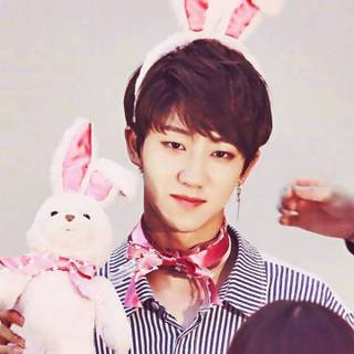 XU Minghao wallpaper