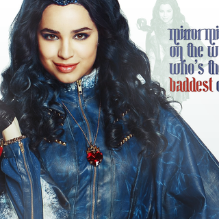 Sofia Carson computer wallpaper