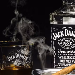 iPhone Whisky HD wallpaper