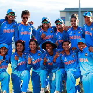 Women cricketers wallpaper
