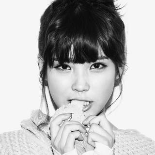 Iu HD iPhone X wallpaper