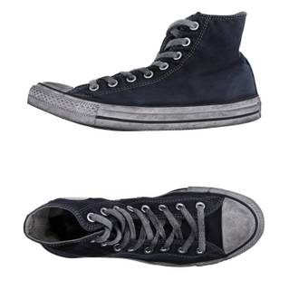 Black Converse iPhone wallpaper